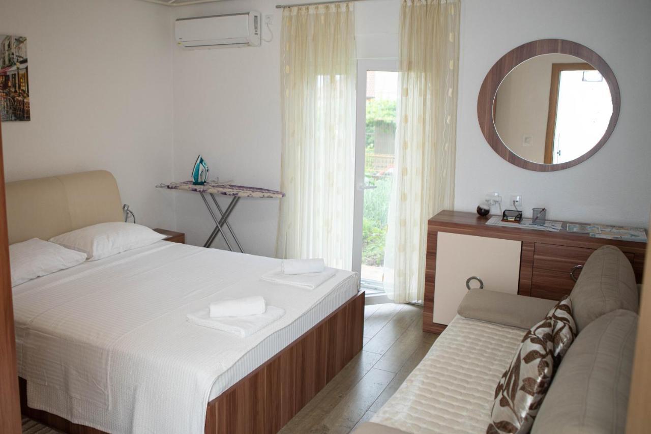 Apartmani Budimcic Trebinje Buitenkant foto