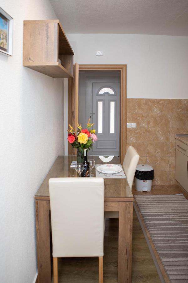 Apartmani Budimcic Trebinje Buitenkant foto
