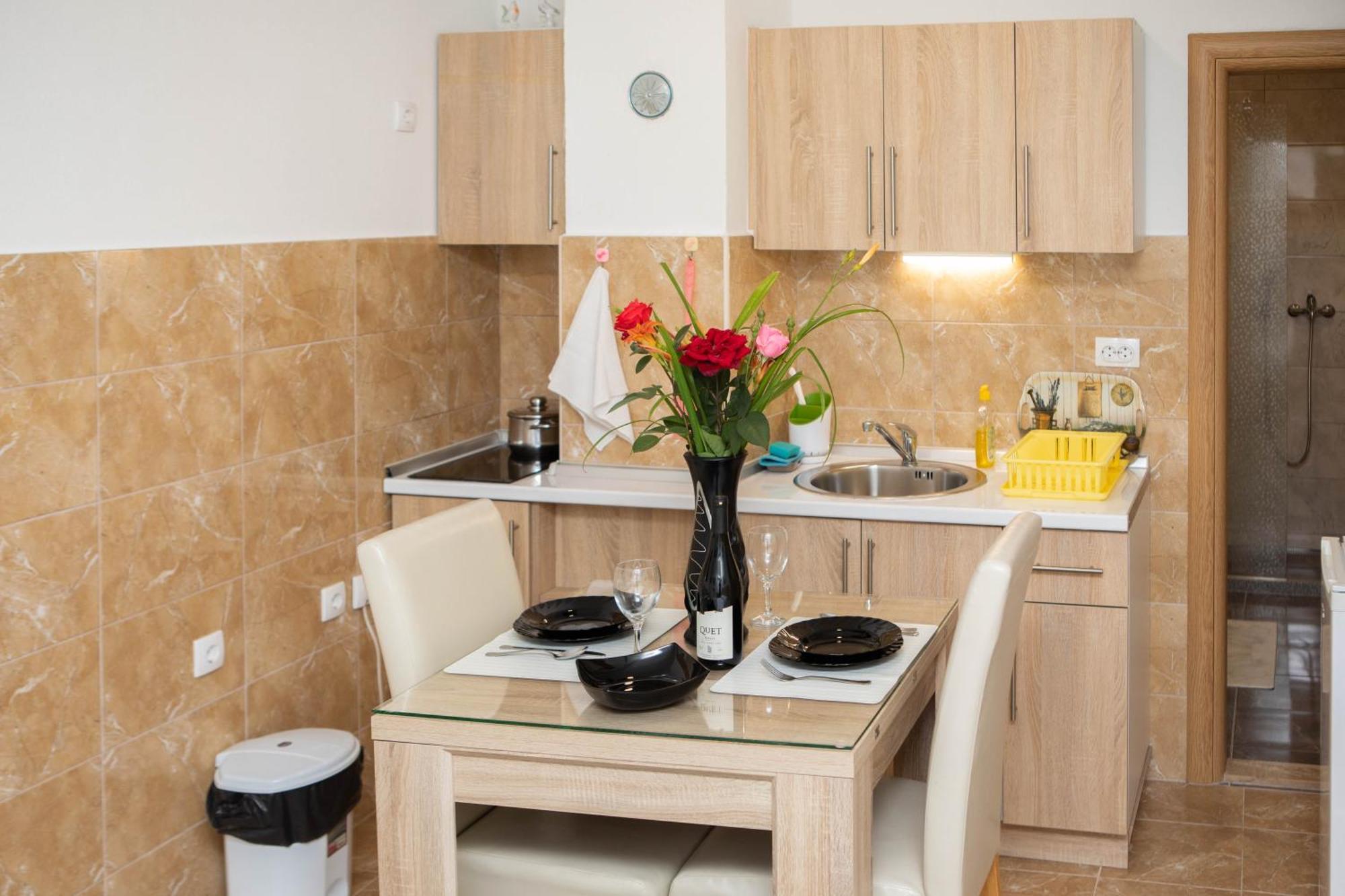 Apartmani Budimcic Trebinje Buitenkant foto